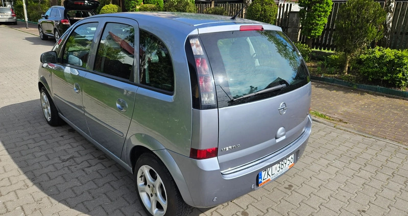 Opel Meriva cena 11900 przebieg: 156000, rok produkcji 2007 z Kołobrzeg małe 37